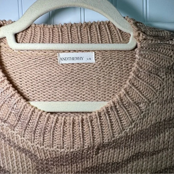 And The Why Zebra Pattern Gold Sweater - Size S/M NWOT - Picture 7 of 10